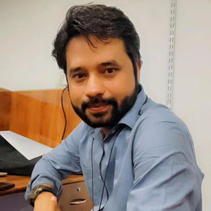 About Deepak Vaishanv